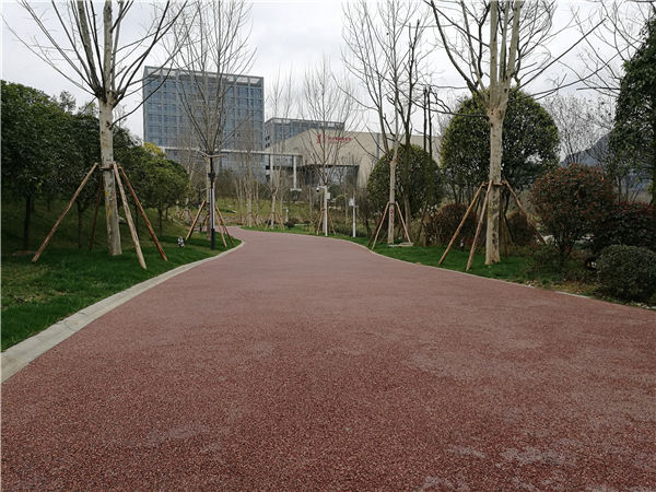 ���B(t��i)͸ˮϵ�а���