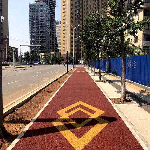 ���B(t��i)͸ˮ��ƺ