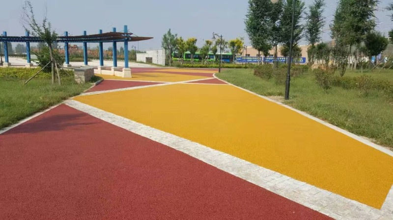 ���B(t��i)͸ˮ��ƺ