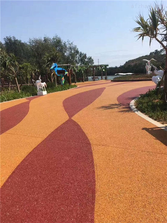 ���B(t��i)͸ˮ��ƺ