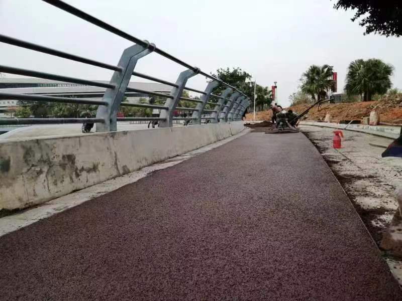 ͸ˮ��������ƺ